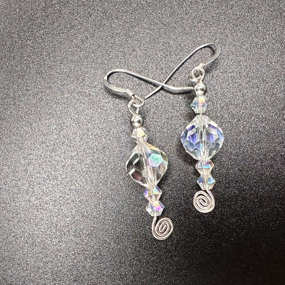 Bespoke Vintage Crystal Beaded Earrings
Handmade by Shanstone Jewelry!!